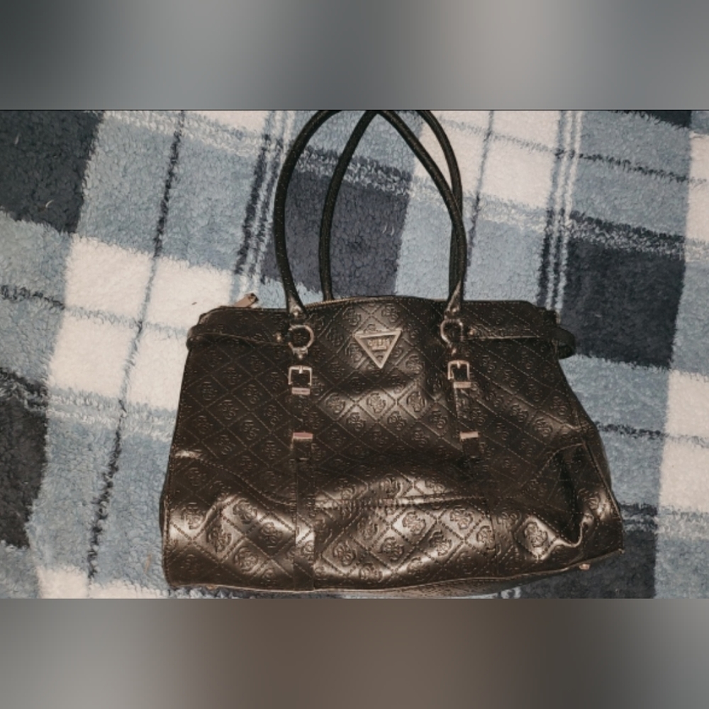 Black Guess purse